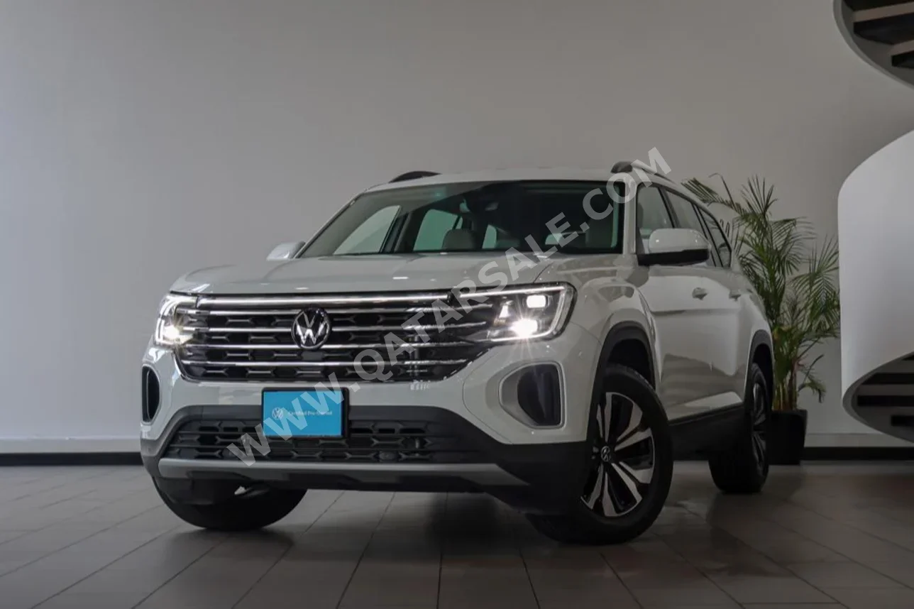 Volkswagen  Teramont  Comfortline  2024  Automatic  21,000 Km  4 Cylinder  All Wheel Drive (AWD)  SUV  White  With Warranty
