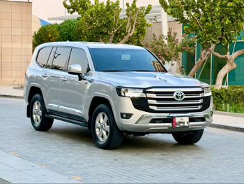 Toyota  Land Cruiser  GXR Twin Turbo  2023  Automatic  208,000 Km  6 Cylinder  Four Wheel Drive (4WD)  SUV  Light Gray  With Warranty