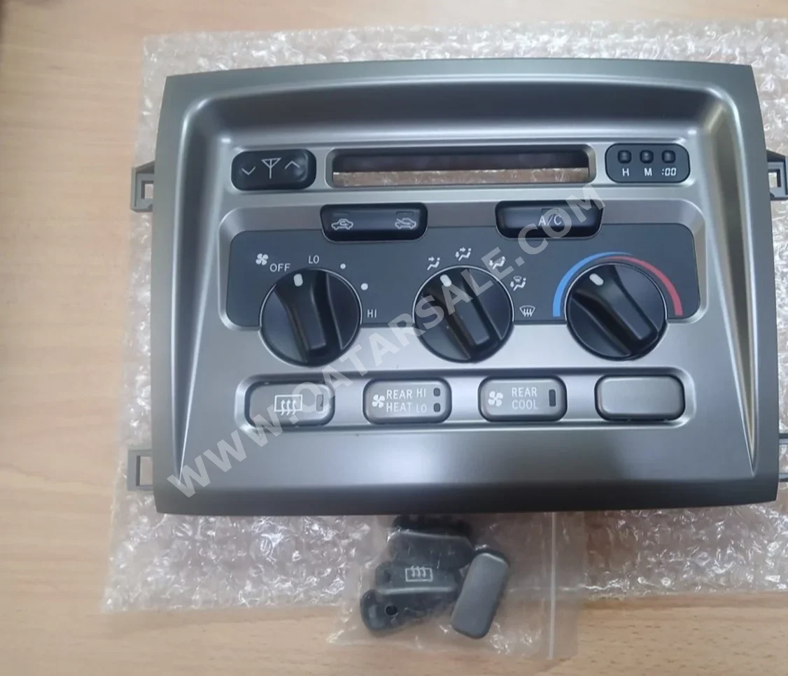 Car Parts - Toyota  Land Cruiser  - Interior Parts