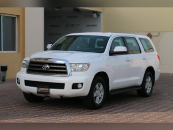 Toyota  Sequoia  2013  Automatic  224,000 Km  8 Cylinder  Four Wheel Drive (4WD)  SUV  White
