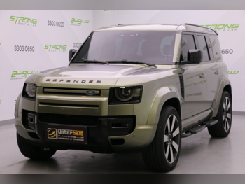 Land Rover Defender 110 SE 2020 Automatic 128,000 Km 4 Cylinder Four Wheel Drive (4WD) SUV Green — image 1