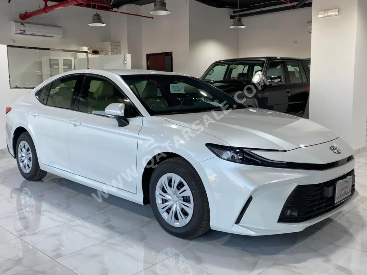 Toyota Camry LE 2026 Automatic 0 Km 4 Cylinder Front Wheel Drive (FWD) Sedan White With Warranty — image 1
