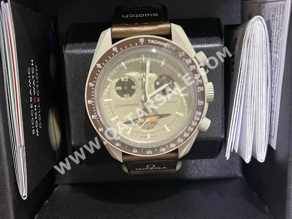 Brown  2022  Switzerland  Round  Warranty