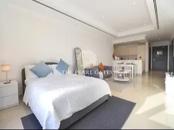 1 Bedrooms  Studio  For Rent  in Doha -  The Pearl  Fully Furnished