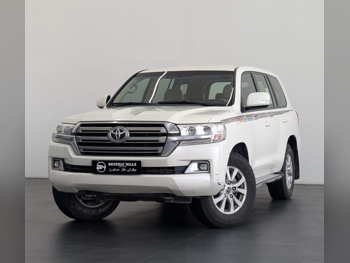 Toyota Land Cruiser GXR 2021 Automatic 117,292 Km 6 Cylinder All Wheel Drive (AWD) SUV White — image 1