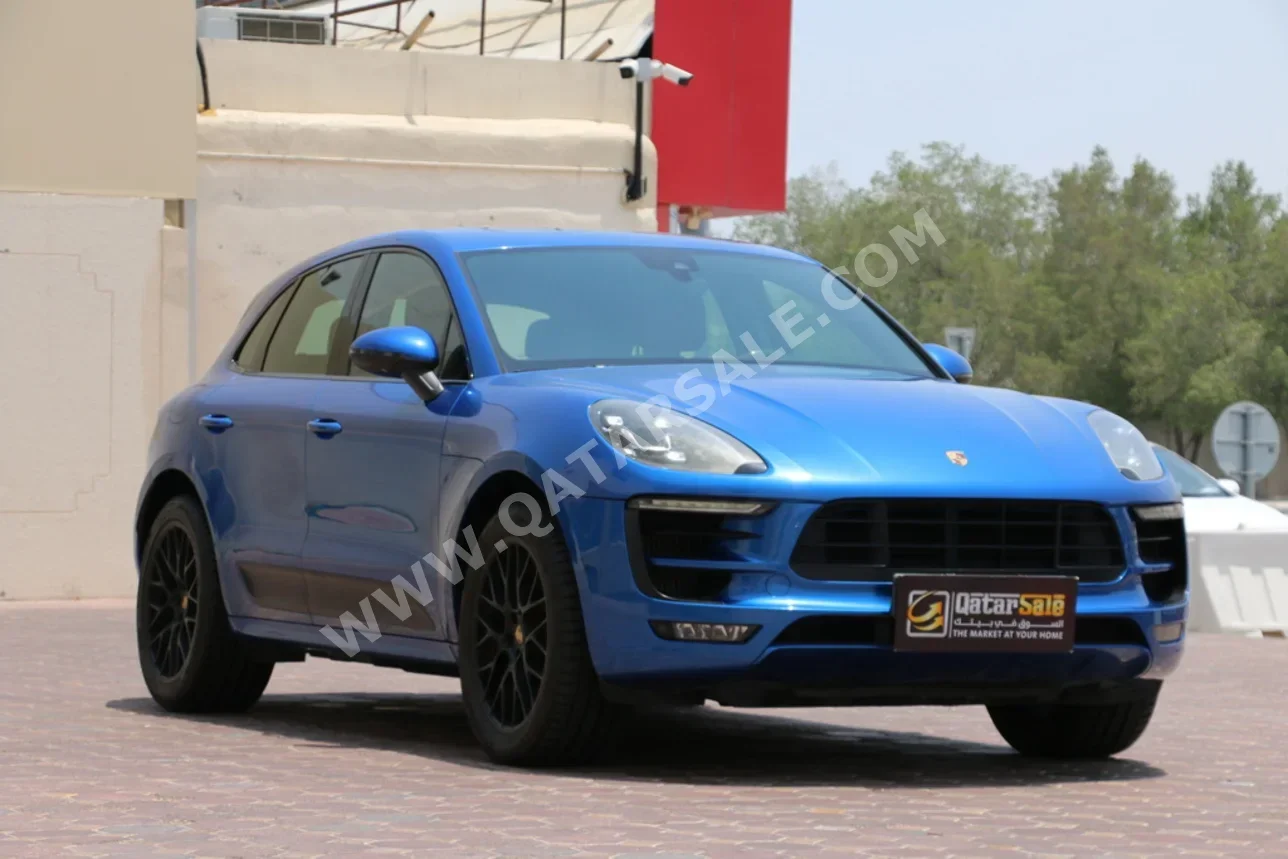 Porsche Macan GTS 2017 Automatic 77,000 Km 6 Cylinder Four Wheel Drive (4WD) SUV Blue — image 1