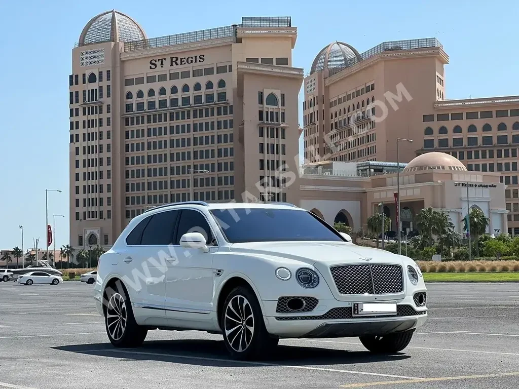 Bentley  Bentayga  SUV 4x4  White  2019