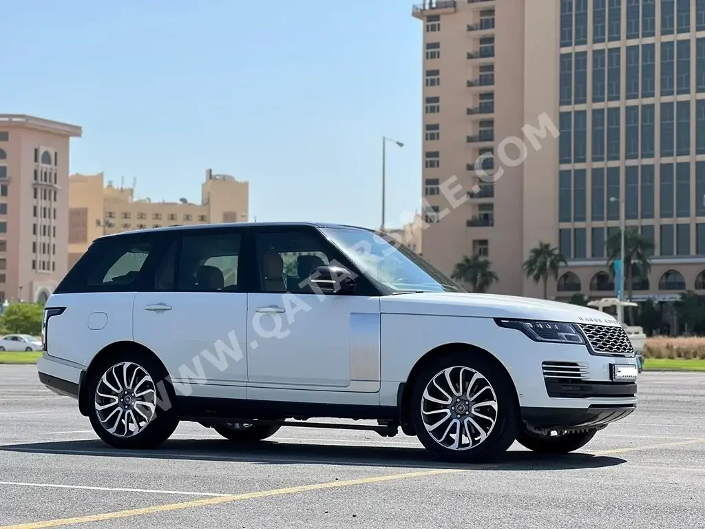 Land Rover  Range Rover Vouge  SUV 4x4  White  2021