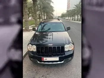 Jeep  Grand Cherokee  Laredo  2010  Automatic  220,000 Km  6 Cylinder  Four Wheel Drive (4WD)  SUV  Black