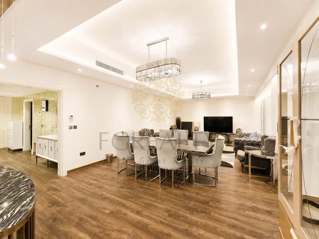 3 Bedrooms Apartment in Doha - The Pearl For Sale in Qatar