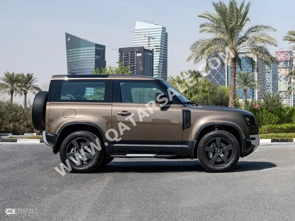 Land Rover  Defender  SUV 4x4  Gold  2023