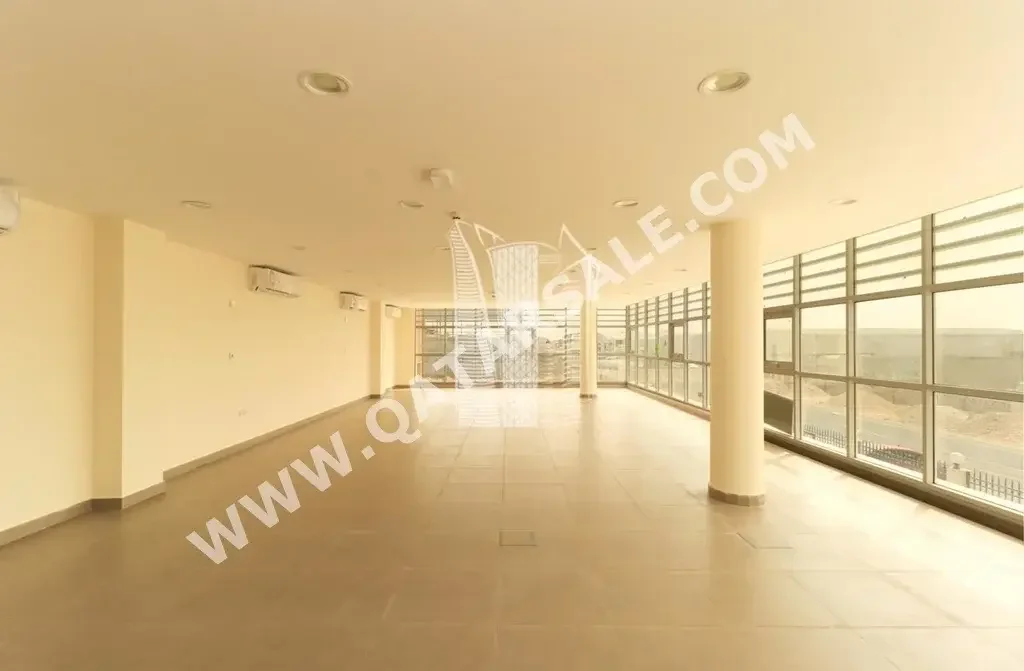 Warehouses & Stores - Al Wakrah  - Barkit Al Awamer  -Area Size: 2000 Square Meter