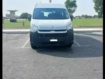 Toyota  Hiace  VAN  White  2022