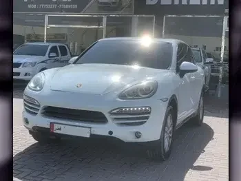 Porsche  Cayenne  2013  Automatic  180,000 Km  6 Cylinder  Four Wheel Drive (4WD)  SUV  White  With Warranty