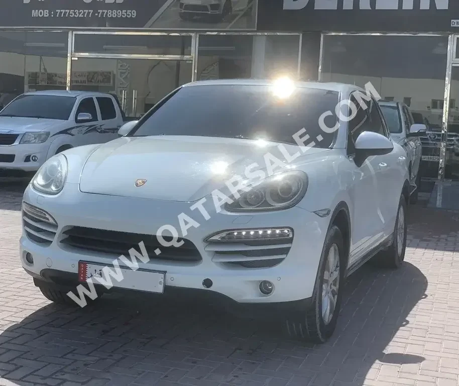 Porsche  Cayenne  2013  Automatic  180,000 Km  6 Cylinder  Four Wheel Drive (4WD)  SUV  White  With Warranty