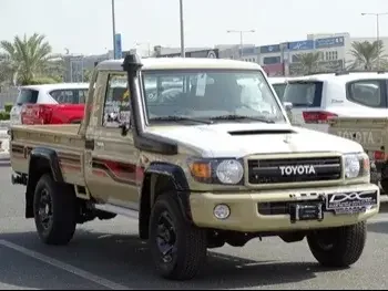 Toyota  Land Cruiser  LX  2023  Manual  0 Km  8 Cylinder  Four Wheel Drive (4WD)  Pick Up  Beige  With Warranty