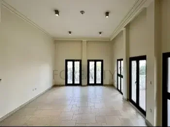 3 Bedrooms  Apartment  For Sale  in Doha -  The Pearl  Not Furnished