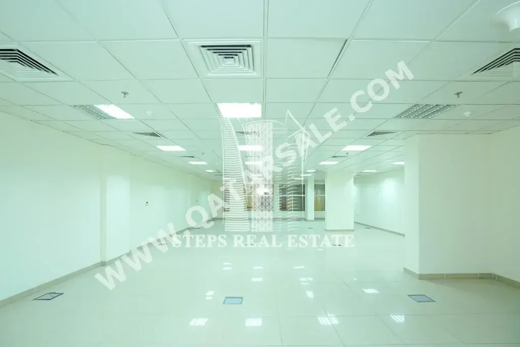 Labour Camp - Not Furnished  - Doha  - Al Sadd