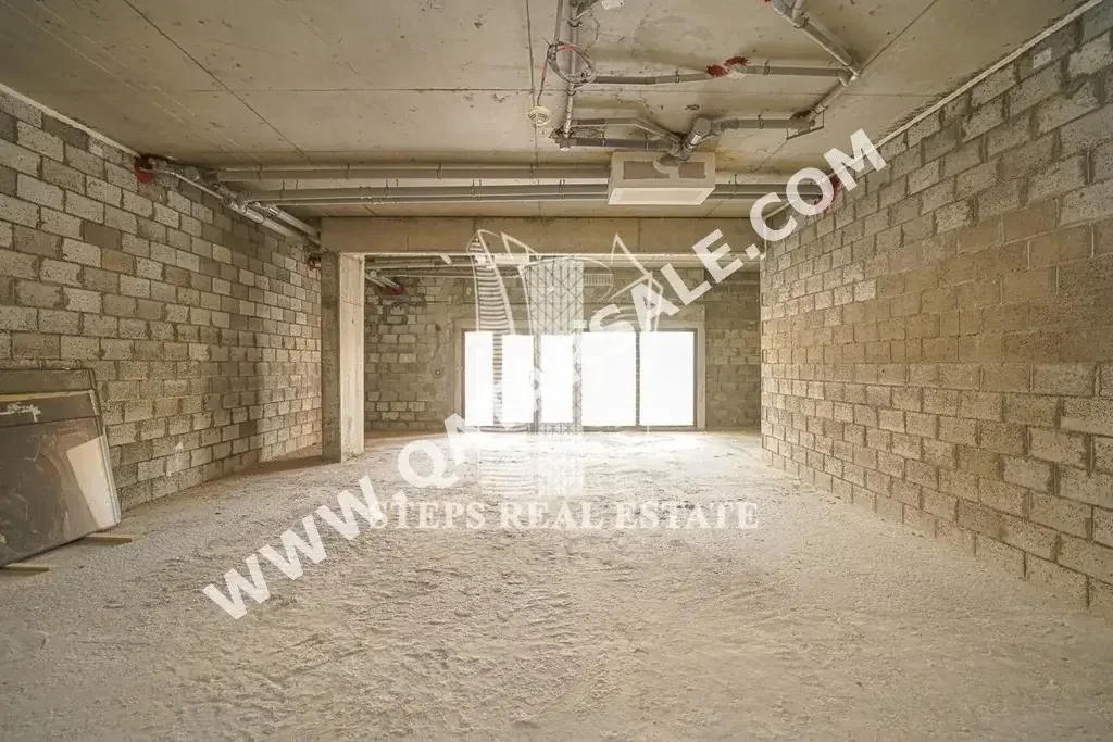 Commercial Shops - Not Furnished  - Lusail  - Fox Hills