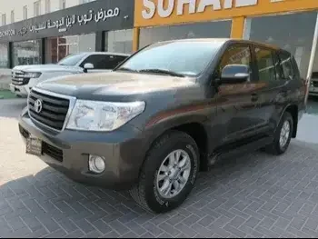 Toyota  Land Cruiser  GX  2012  Automatic  205,000 Km  6 Cylinder  Four Wheel Drive (4WD)  SUV  Gray  With Warranty