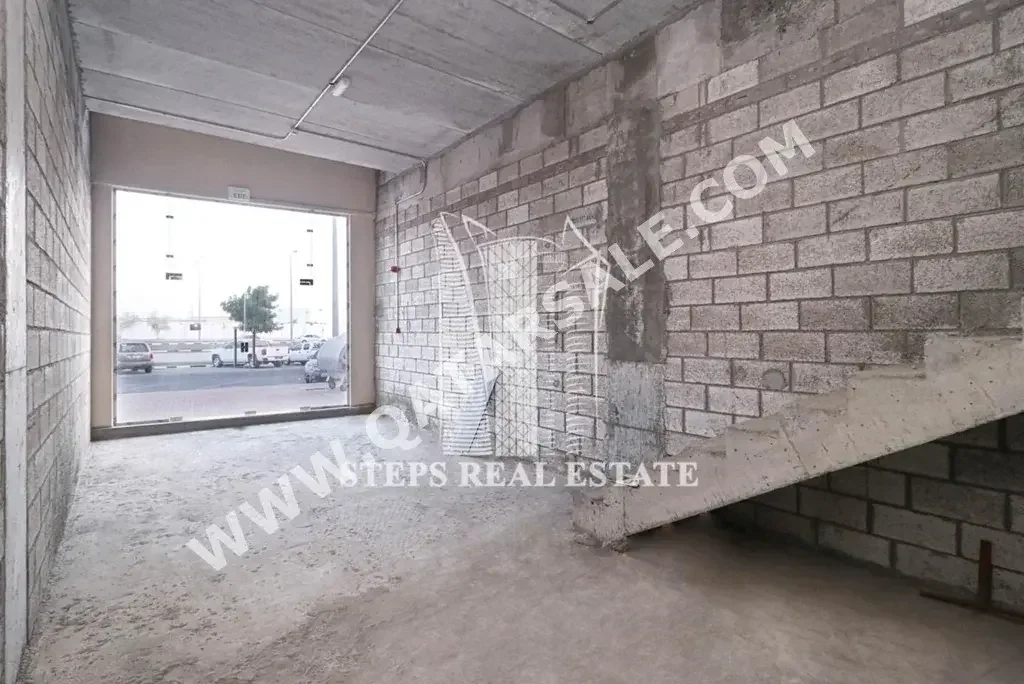 Commercial Shops - Not Furnished  - Al Rayyan  - Abu Hamour