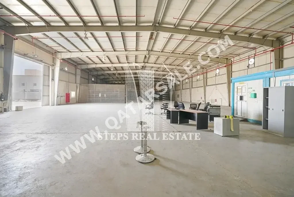 Farms & Resorts - Al Rayyan  - Industrial Area  -Area Size: 6800 Square Meter