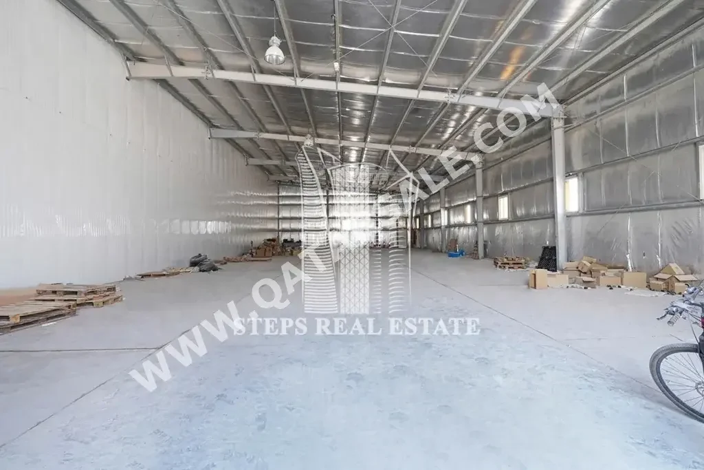 Warehouses & Stores - Al Wakrah  - Barkit Al Awamer  -Area Size: 2000 Square Meter