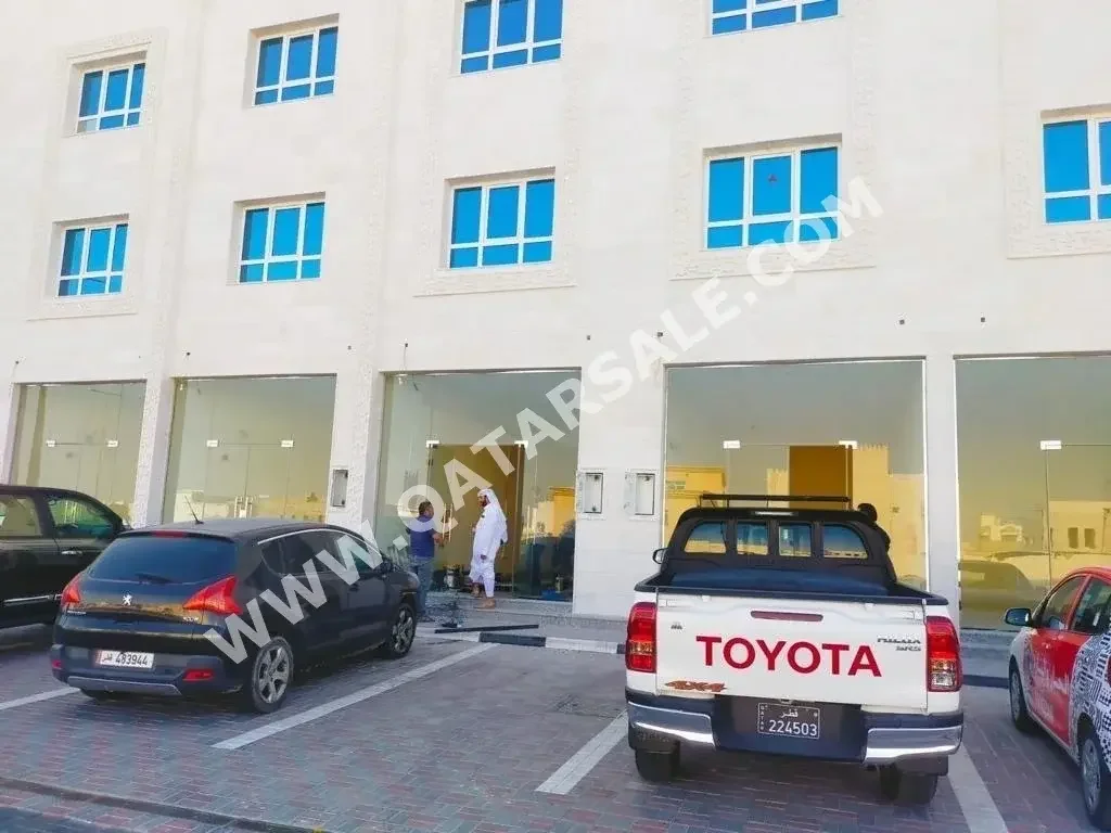 Labour Camp - Fully Furnished  - Doha  For Sale  - Al Sadd