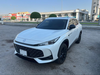 إم جي HS SUV AWD لون أبيض موديل 2026