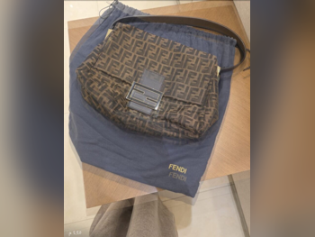 حقائب يد صغيرة، فندي، جلد طبيعي، نسائية
