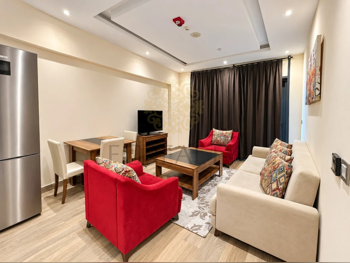 Apartamento de 2 habitaciones en alquiler en Doha, Al Sadd, totalmente amueblado