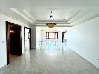 2 Bedrooms  Apartment  For Rent  in Doha -  The Pearl  Not Furnished