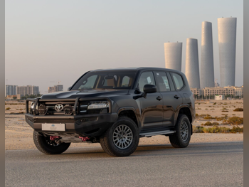 تويوتا لاند كروزر GX SUV 6 سلندر 4x4 لون أسود موديل 2024