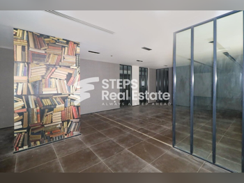 Local comercial en alquiler, sin amueblar, Doha, Al Sadd