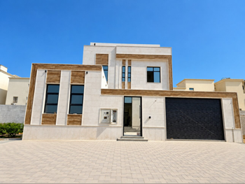Family Residential, Not Furnished, Al Rayyan, Izghawa, 10 Bedrooms
