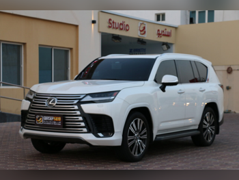 লেক্সাস LX 600 লাক্সারি 2025