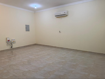 2 Bedrooms Apartment For Rent in Doha, Fereej Kulaib Not Furnished