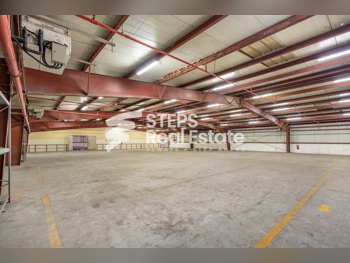 Warehouses & Stores, Al Rayyan, Industrial Area, Area Size: 2000 Square Meter