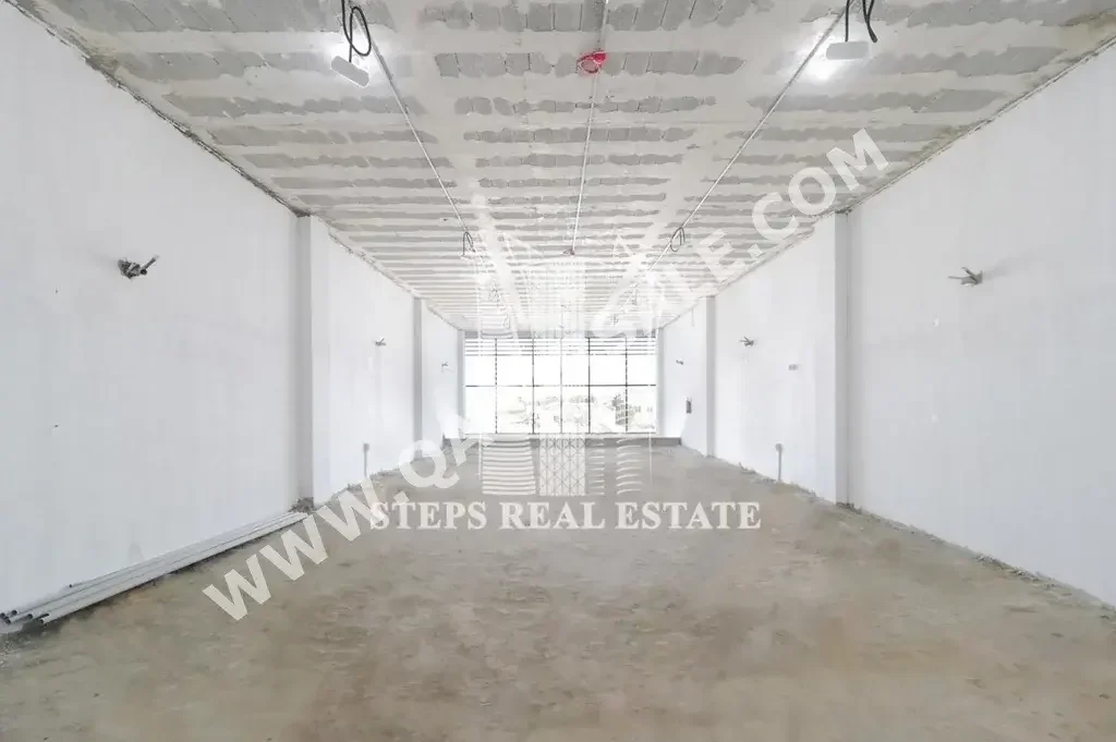 Commercial Shops - Not Furnished  - Al Rayyan  - Muaither