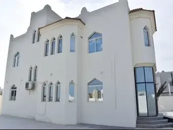 Service  - Fully Furnished  - Doha  - Al Dafna  - 6 Bedrooms