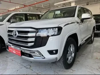 Toyota  Land Cruiser  GXR  2023  Automatic  0 Km  6 Cylinder  Four Wheel Drive (4WD)  SUV  White  With Warranty