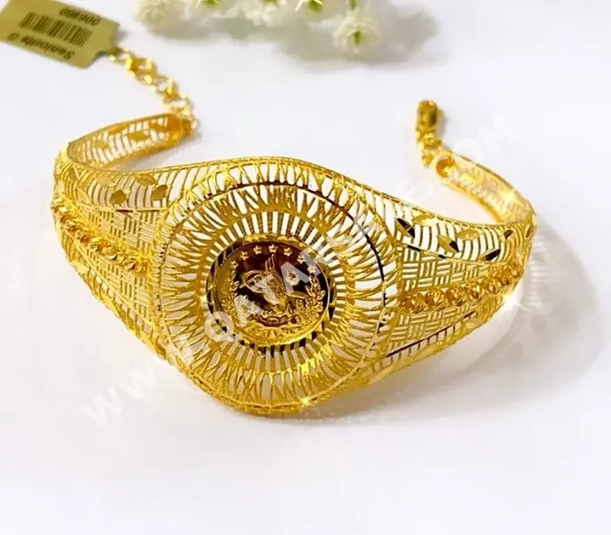 Gold Bracelet  Turkey  Woman  By Weight  13.85 Gram  Yellow Gold  18k