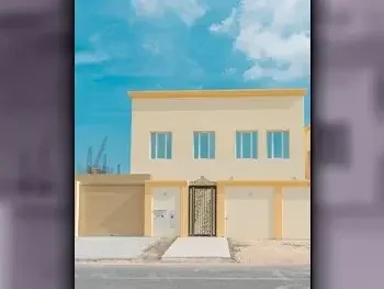 Family Residential  - Not Furnished  - Al Wakrah  - Al Wukair  - 6 Bedrooms