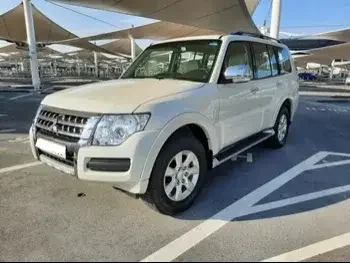 Mitsubishi  Pajero  3.5  2018  Automatic  96,000 Km  6 Cylinder  Four Wheel Drive (4WD)  SUV  White  With Warranty