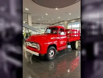 Ford  F  350  1954  Automatic  0 Km  6 Cylinder  Four Wheel Drive (4WD)  Pick Up  Red  With Warranty