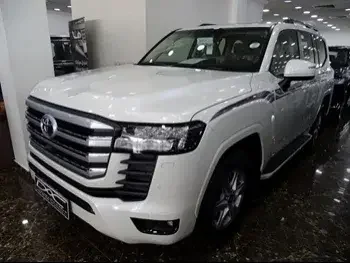 Toyota  Land Cruiser  GXR Twin Turbo  2023  Automatic  0 Km  6 Cylinder  Four Wheel Drive (4WD)  SUV  White  With Warranty