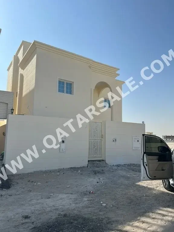 Family Residential  - Not Furnished  - Doha  - Al Thumama  - 7 Bedrooms