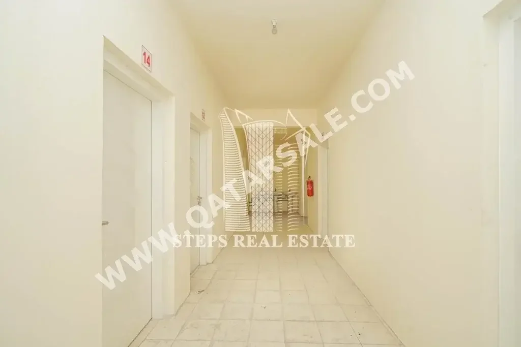 Labour Camp Al Rayyan  Industrial Area  22 Bedrooms