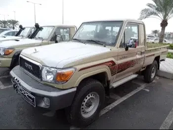 Toyota  Land Cruiser  LX  2022  Manual  0 Km  6 Cylinder  Four Wheel Drive (4WD)  Pick Up  Beige  With Warranty