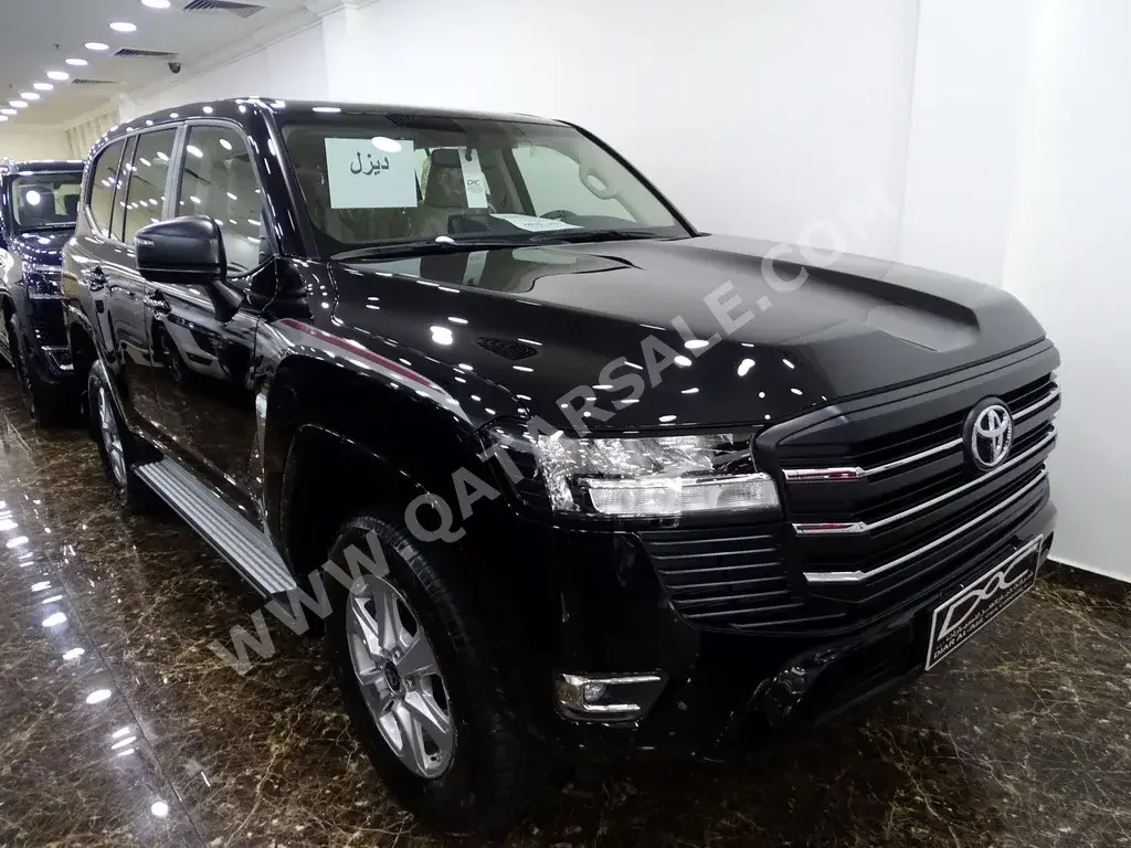 Toyota  Land Cruiser  GXR Twin Turbo  2023  Automatic  0 Km  6 Cylinder  Four Wheel Drive (4WD)  SUV  Black  With Warranty